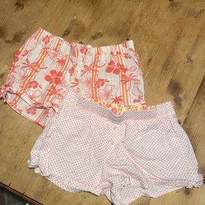 2 pairs of Old Navy Sz L pajama shorts